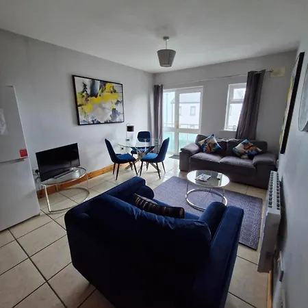 Cosy Beachfront In Salthill アパート *